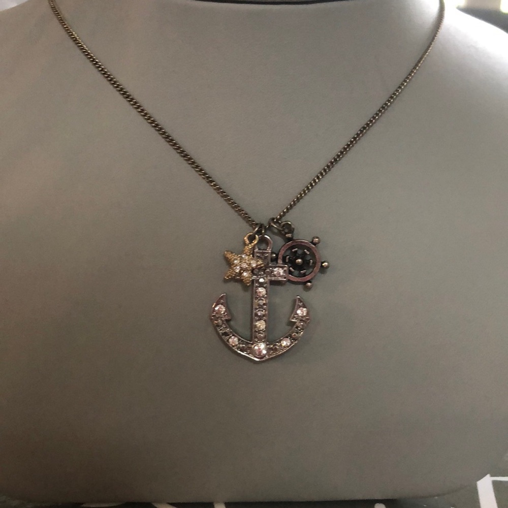 Guc nautical charm necklace
